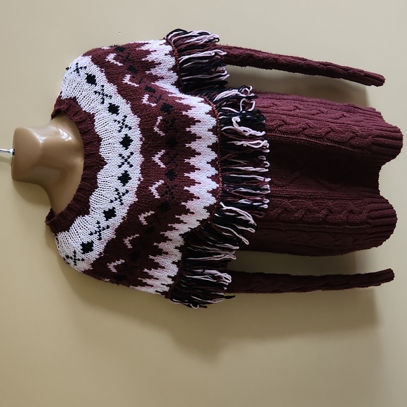 Fringe sweater - Picture 2 of 3